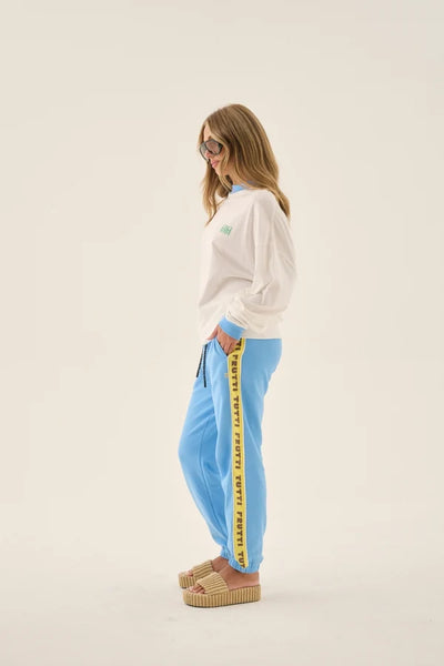 Banana Oversized Long Sleeve Tee - Snow