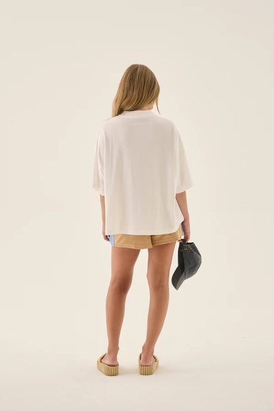 AJJA Oversized Tee - Snow