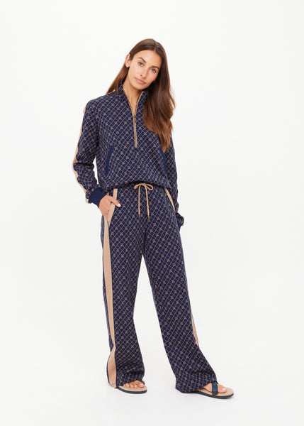 EZRA NOVA FLARE PANT