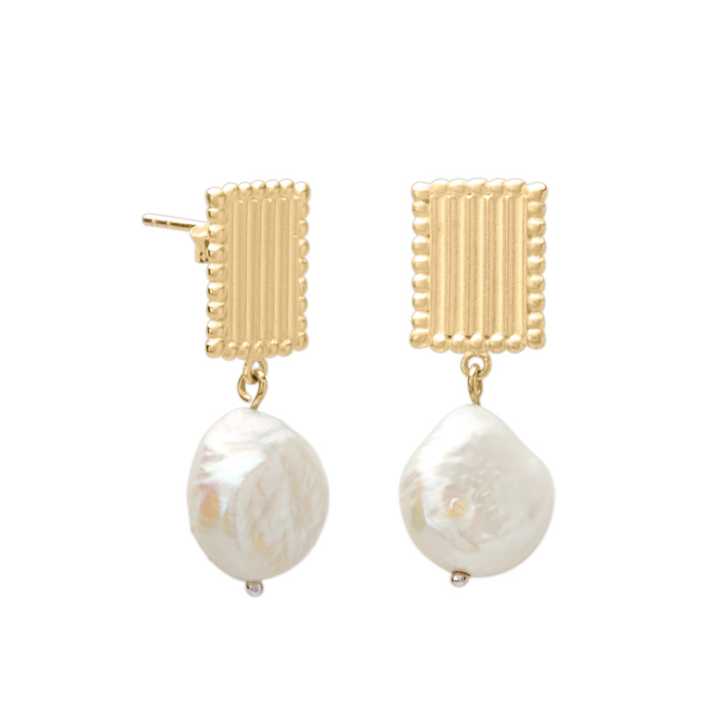 Aphrodite Goddess Small Pearl Earrings