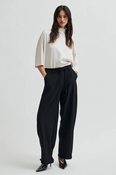 Twist Tee