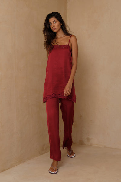 Essentia Pant - Merlot Red