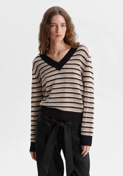 Clover Knit Pullover