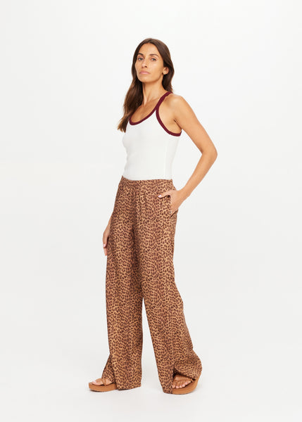 Javan Juliet Pant in Leopard