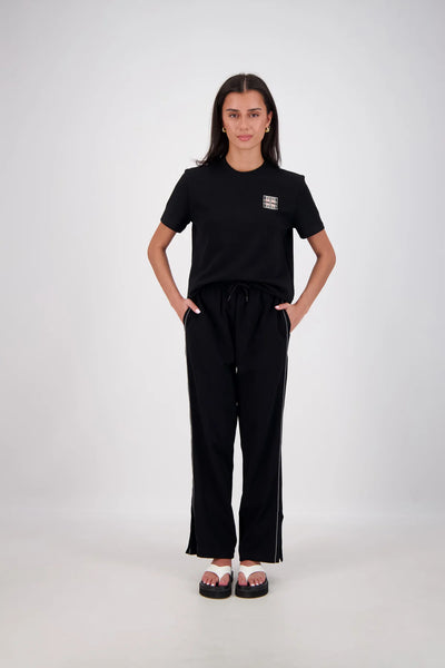 Back Home Tee - Black