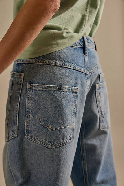 Minimalist Moxie Boyfriend Jean - County Fair